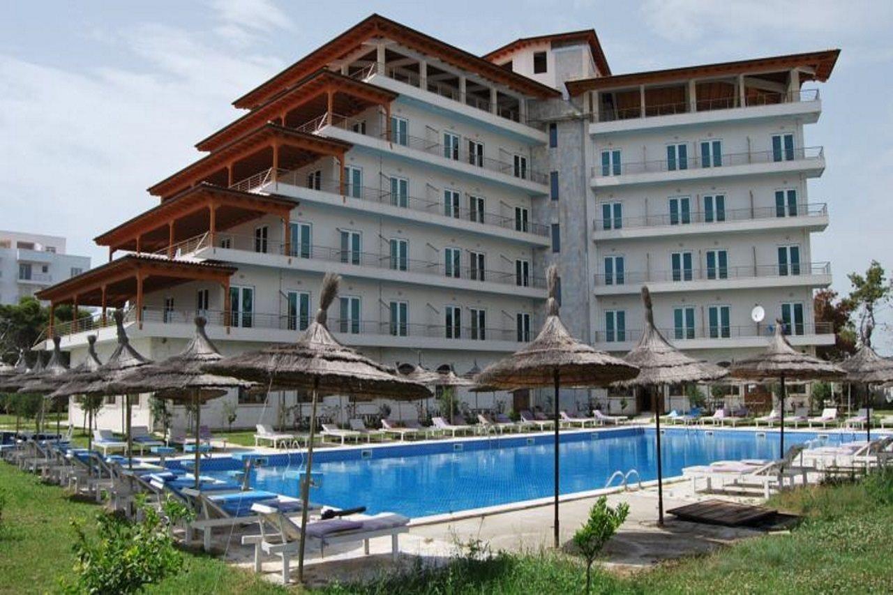 Europa Grand Resort Vlorë Buitenkant foto