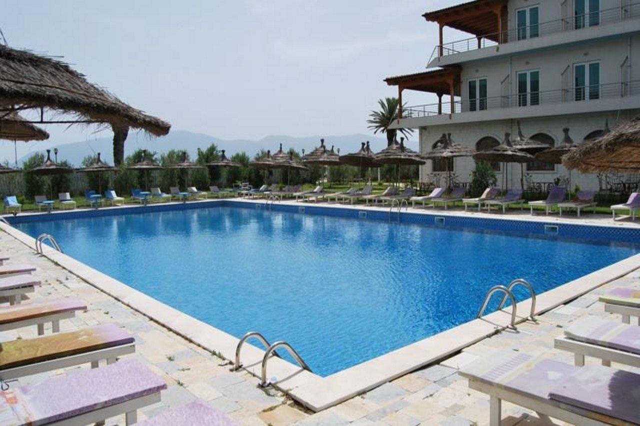 Europa Grand Resort Vlorë Buitenkant foto